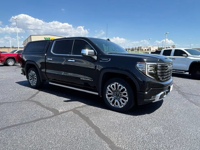 Used 2025 GMC Sierra 1500 Denali Ultimate AWD/4WD image 3