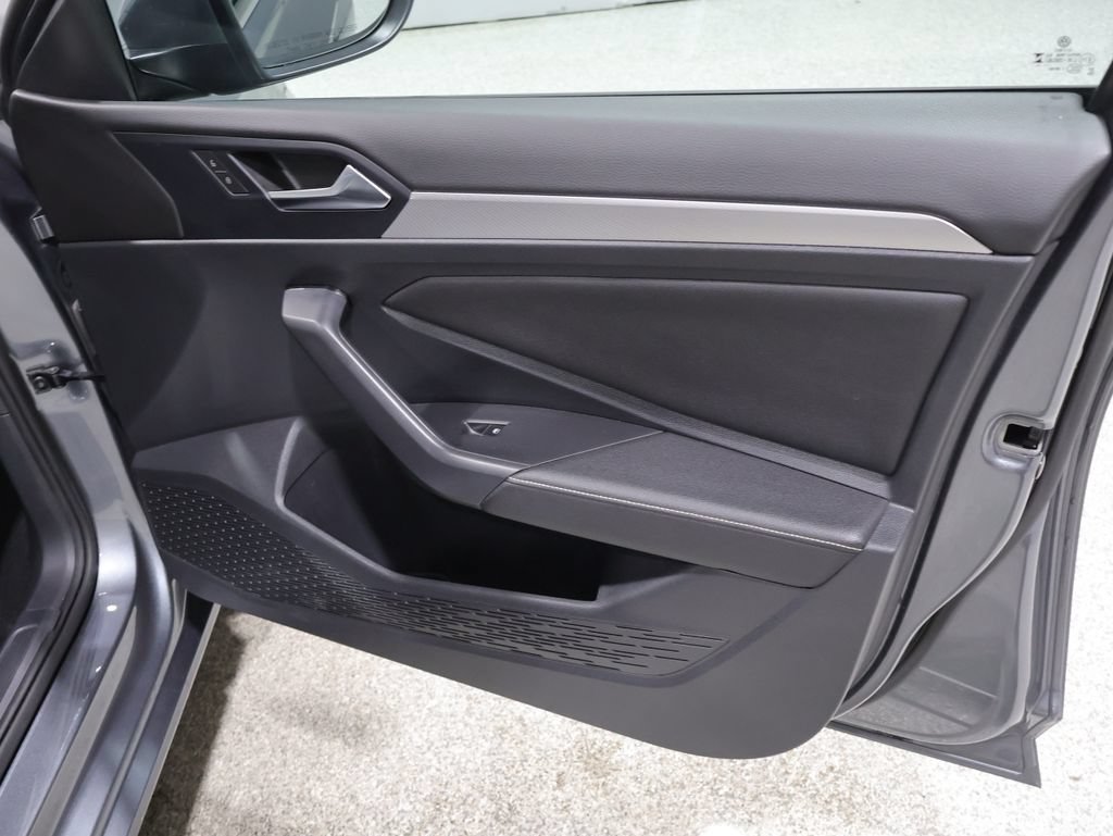 Used 2024 Volkswagen Jetta S FWD image 23