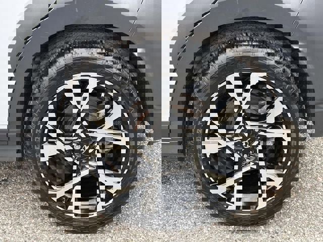 Used 2023 Hyundai Kona Limited w/ Cargo Package AWD/4WD image 14