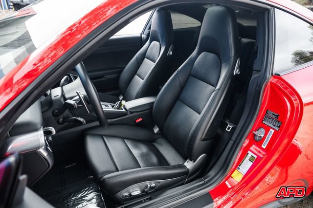 Used 2014 Porsche 911 Carrera 4 AWD/4WD image 4