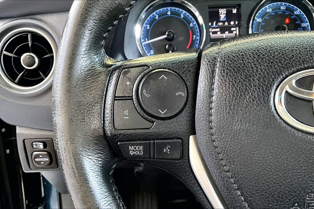 Certified 2019 Toyota Corolla SE FWD image 14