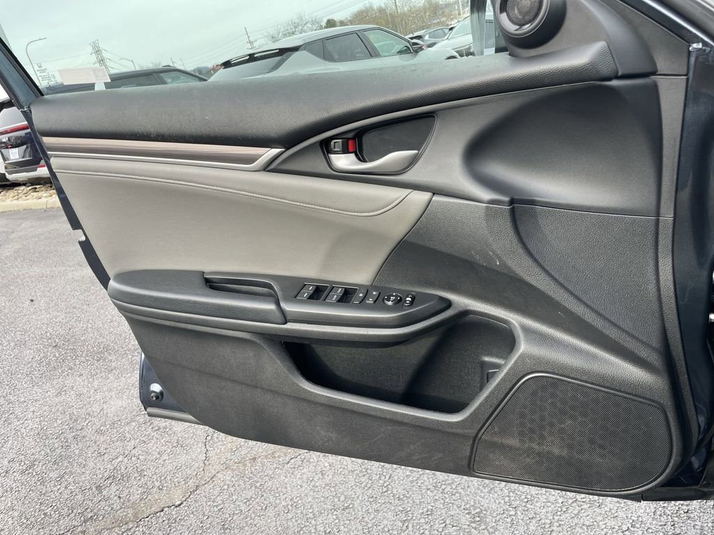 Used 2020 Honda Civic EX-L image 19