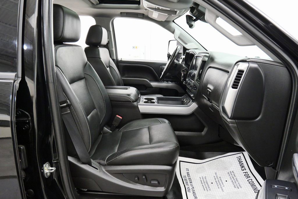 Used 2018 Chevrolet Silverado 2500 LTZ w/ Duramax Plus Package image 17