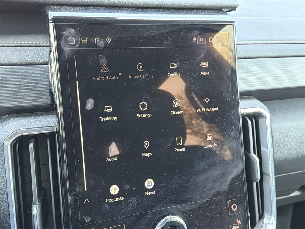 Used 2025 GMC Acadia Elevation image 15