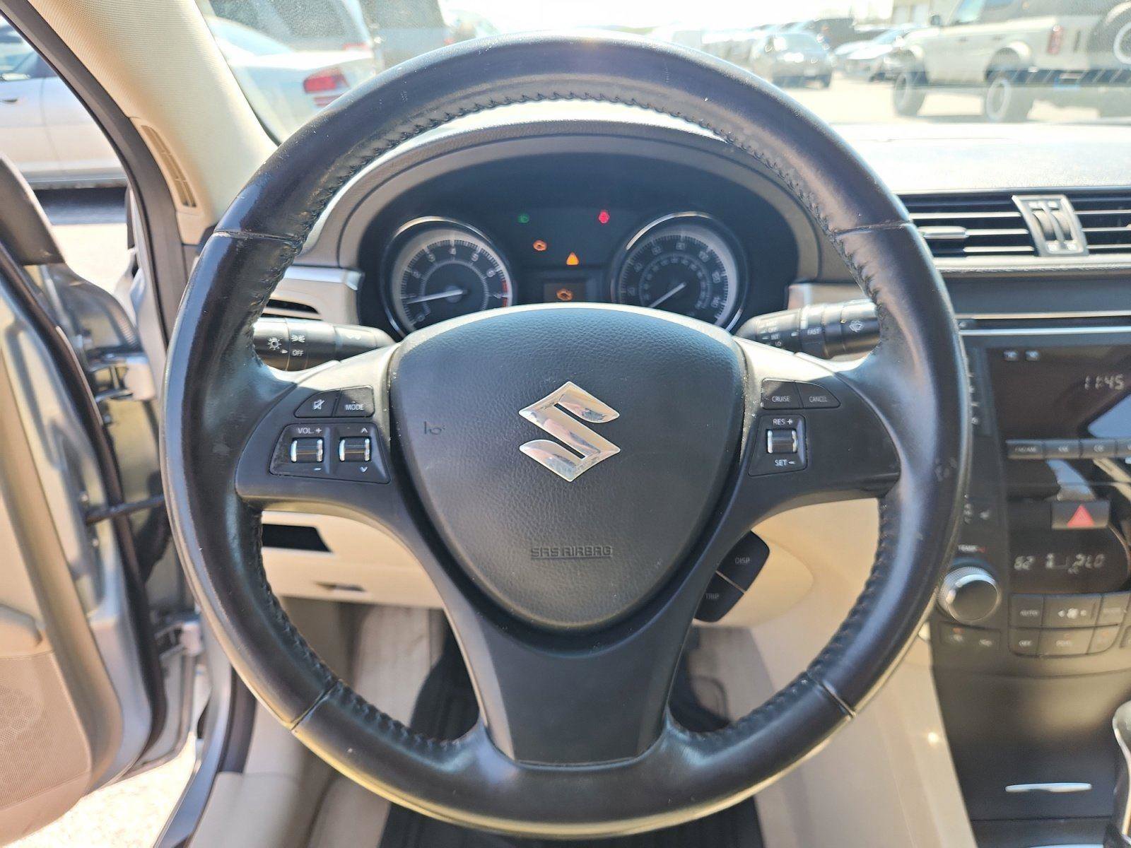 Used 2012 Suzuki Kizashi SE image 20