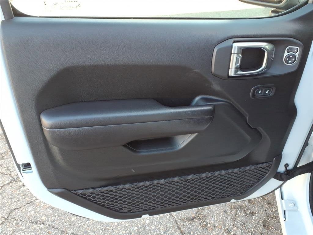 Used 2018 Jeep Wrangler Unlimited Sport S image 33