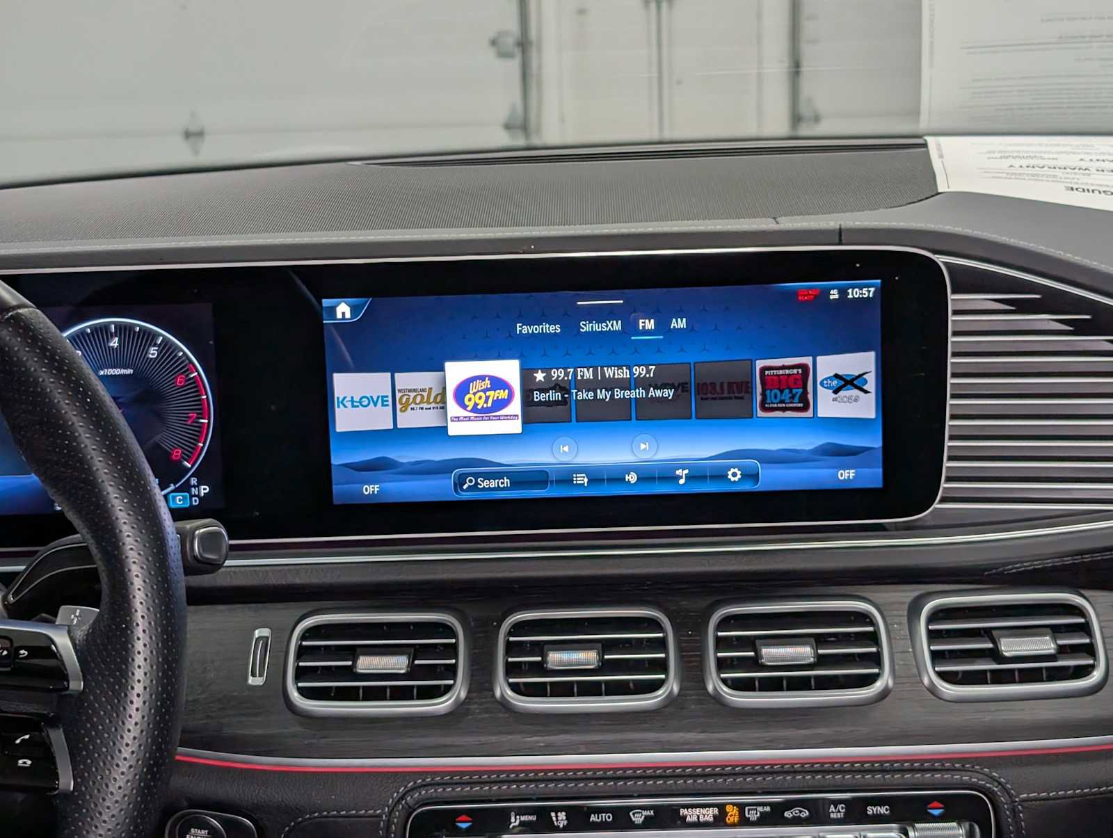 Certified 2025 Mercedes-Benz GLS 450 4MATIC image 19