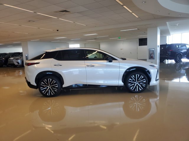 Used 2023 Lexus RZ 450e Premium image 12