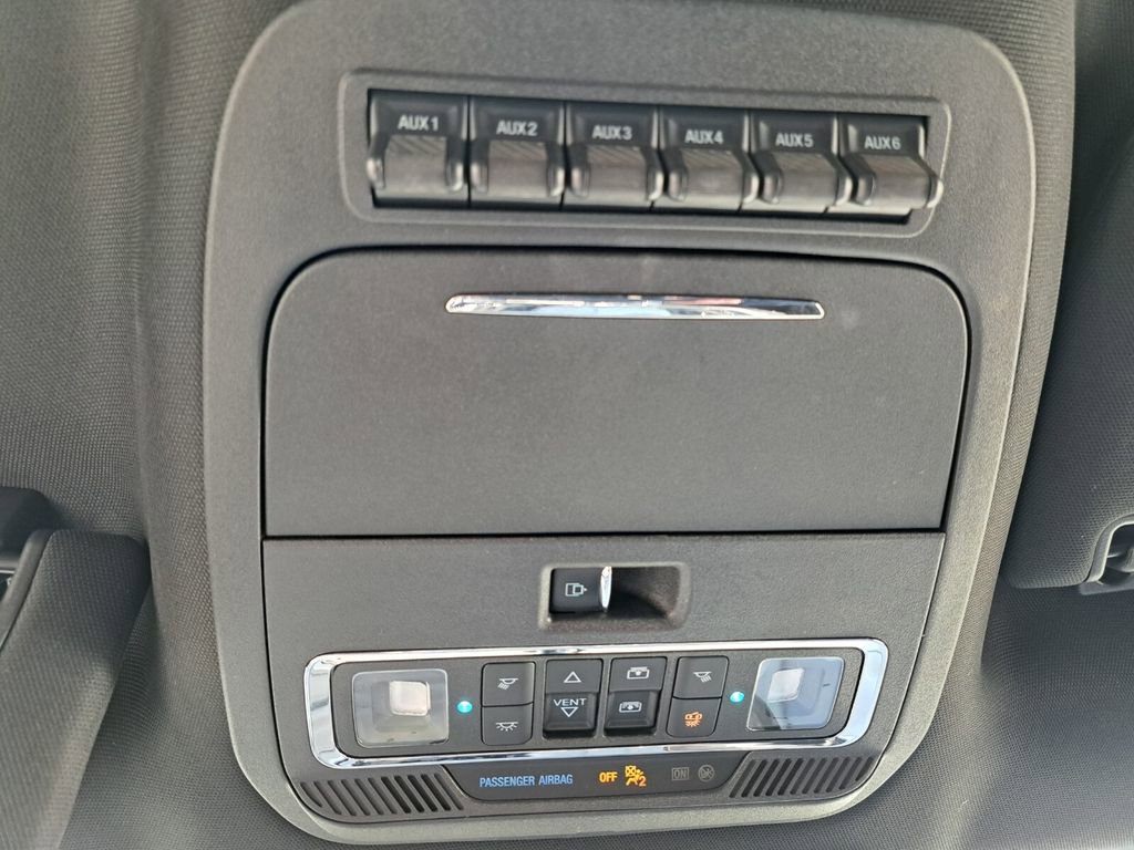 Used 2021 Ford F150 Raptor w/ Raptor 37 Performance Package image 18