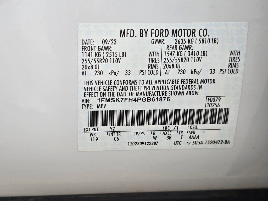 Used 2023 Ford Explorer Limited image 36