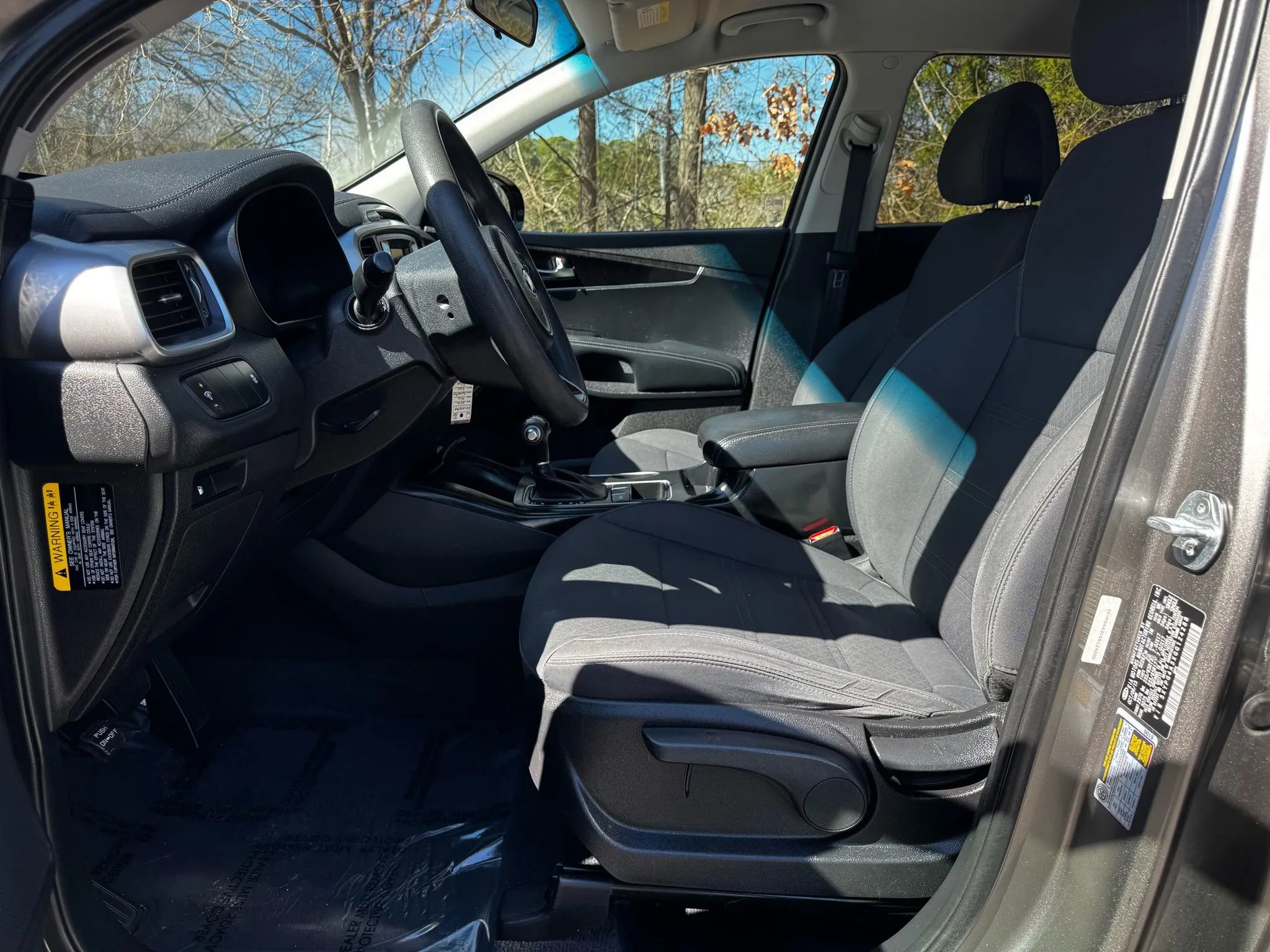 Used 2016 Kia Sorento L image 18