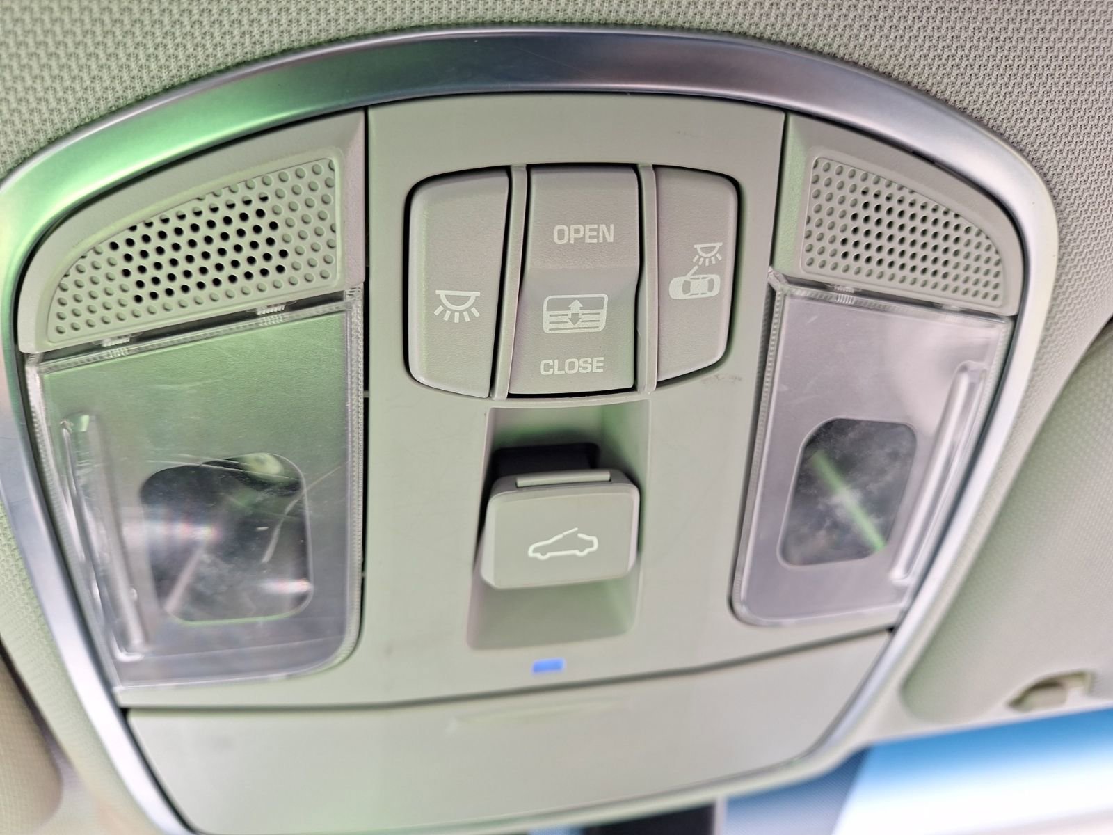 Used 2016 Hyundai Sonata Limited w/ Option Group 05 image 30