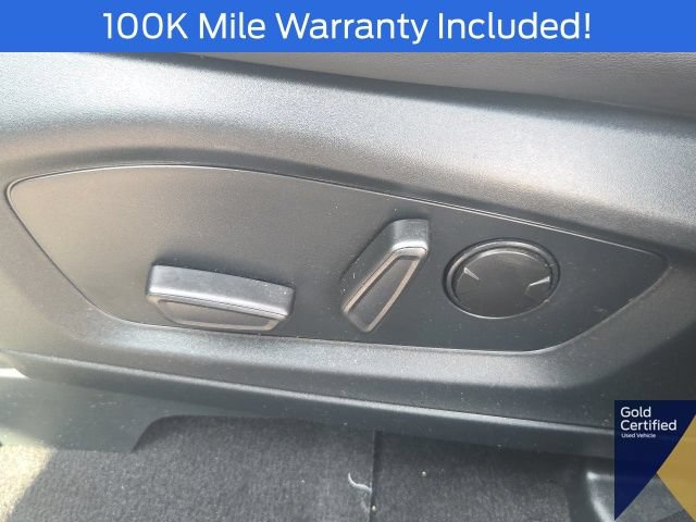 Used 2024 Ford Explorer XLT w/ Equipment Group 202A AWD/4WD image 29