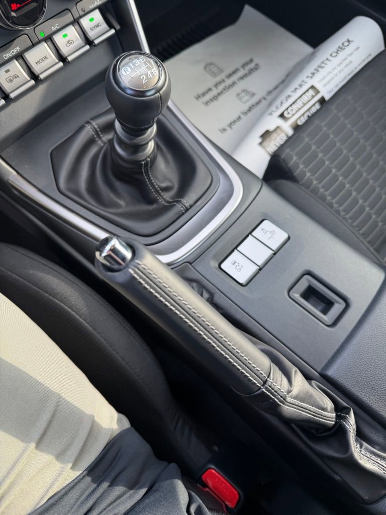 Certified 2025 Toyota GR86 w/ ALL Weather Mat Package (TMS) image 18