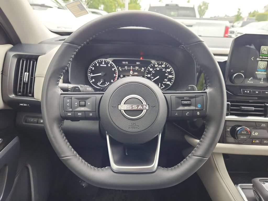 Used 2025 Nissan Pathfinder SL w/ Cargo Package AWD/4WD image 20