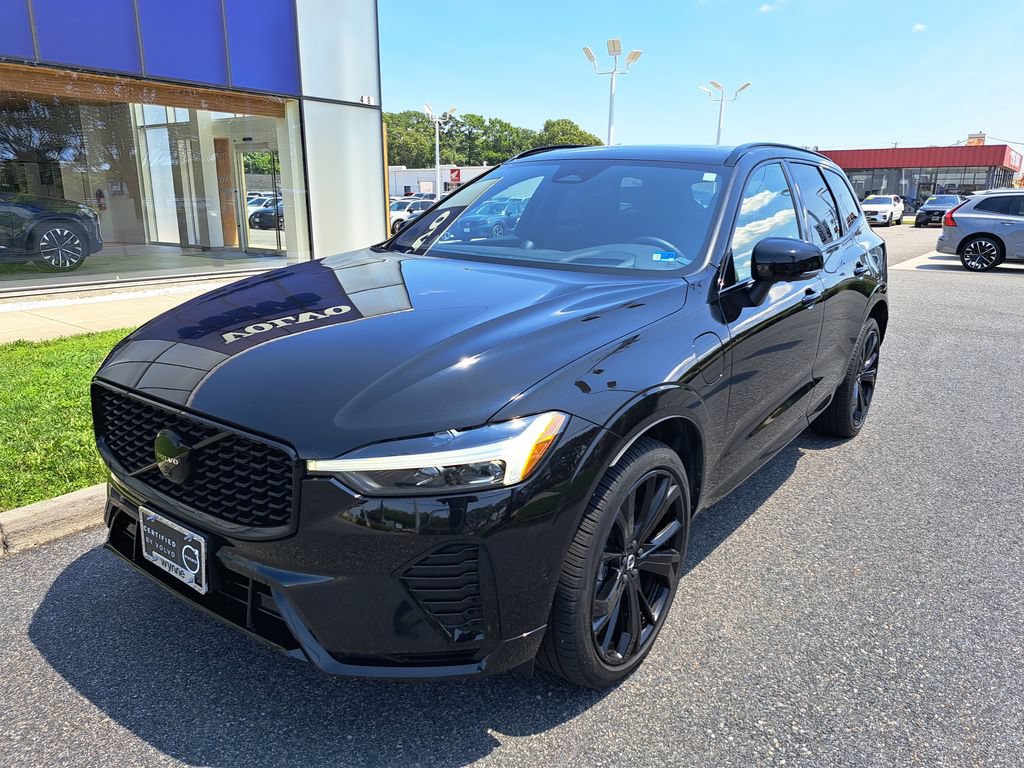 Used 2024 Volvo XC60 T8 Ultimate w/ Climate Package AWD/4WD image 2