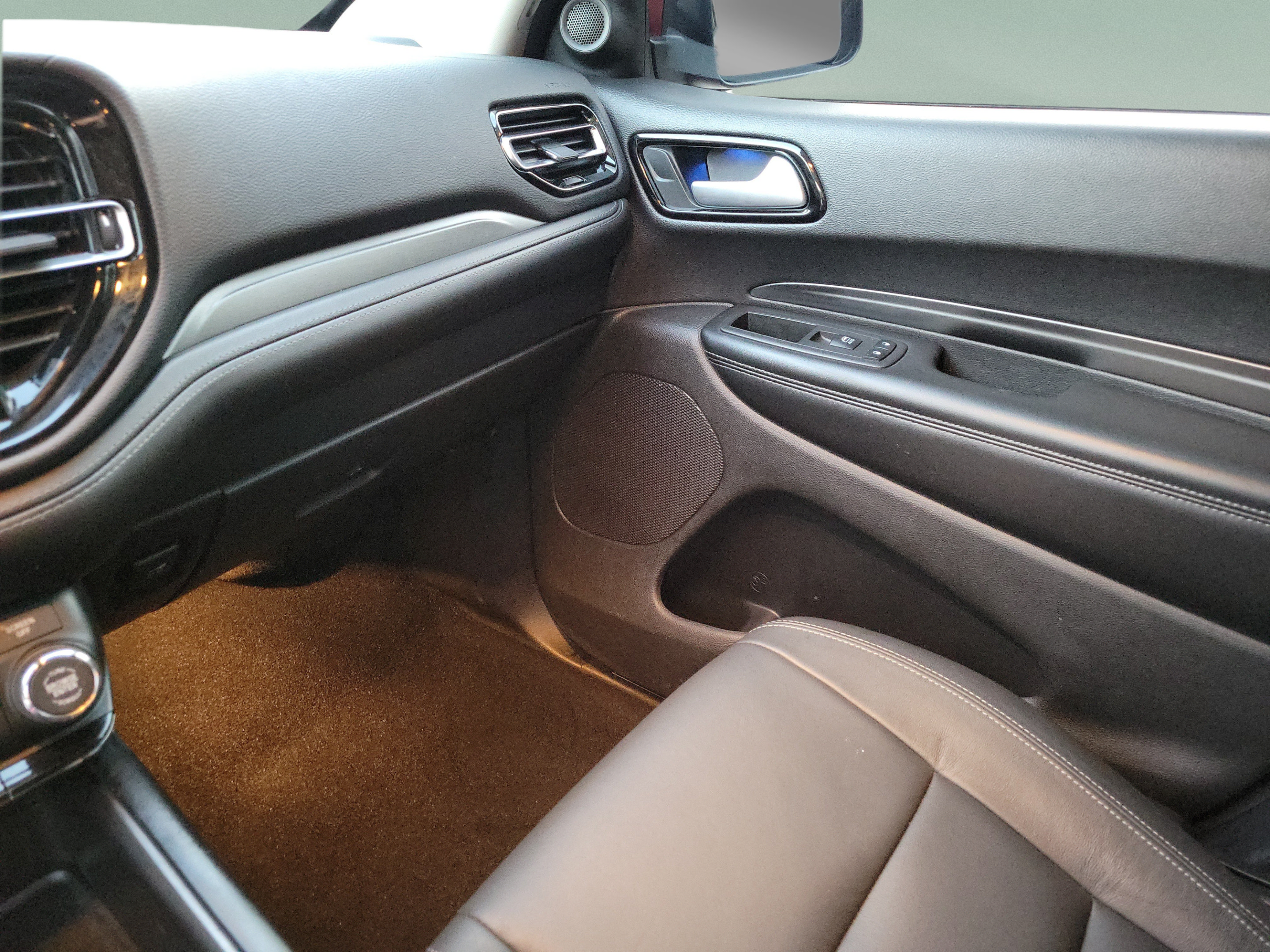 Used 2021 Dodge Durango SXT RWD image 24