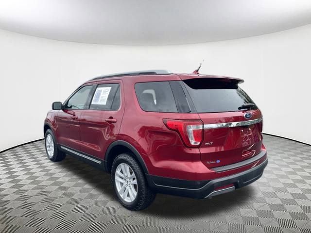 Used 2019 Ford Explorer XLT w/ Equipment Group 202A image 5