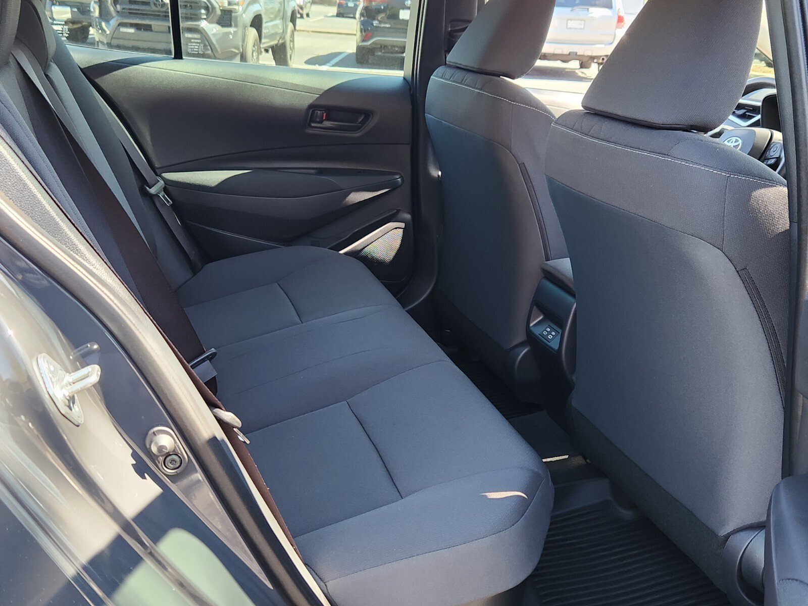 Used 2025 Toyota Corolla LE image 13