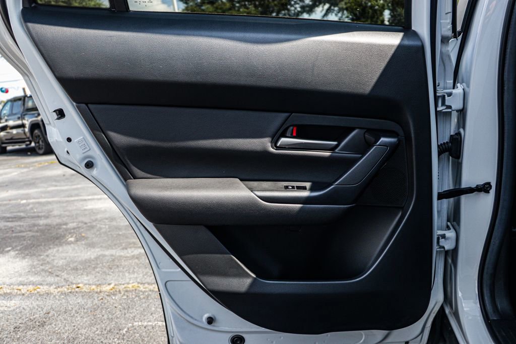 Used 2024 MAZDA CX-50 AWD 2.5 S w/ Preferred Package image 49