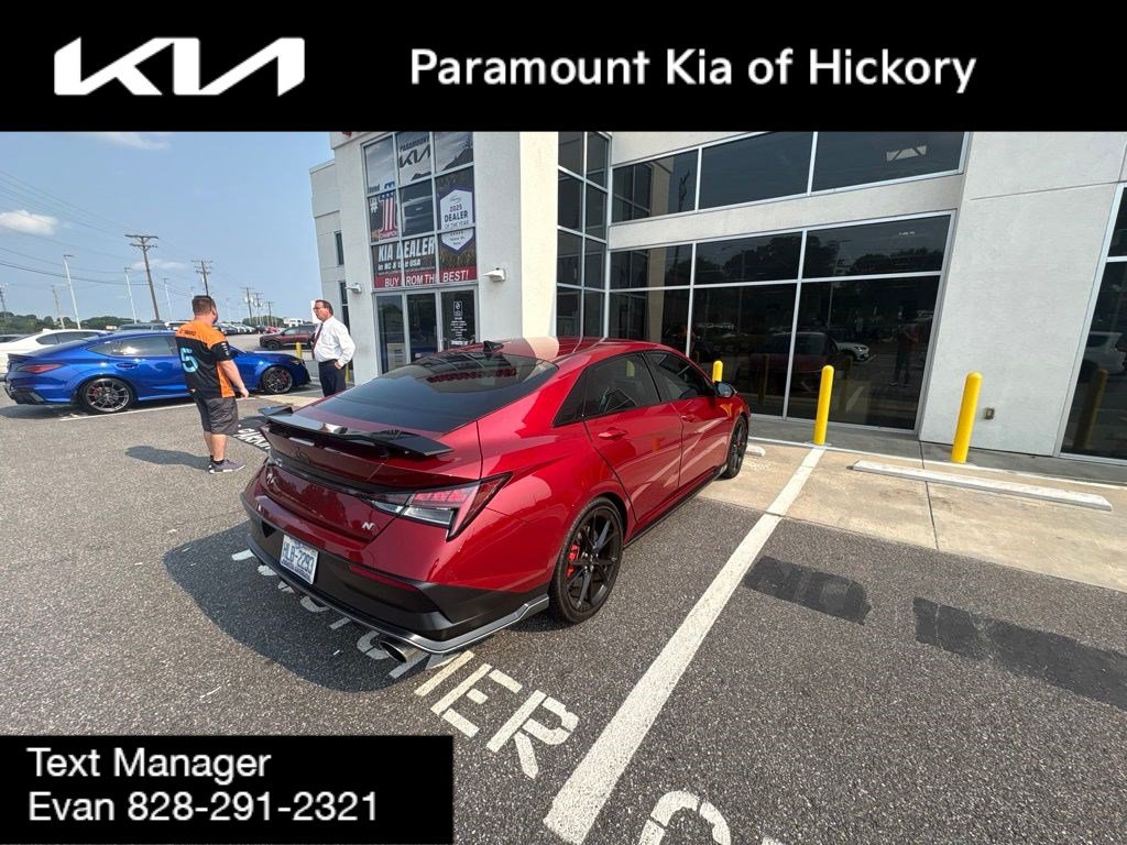Used 2025 Hyundai Elantra N FWD image 8