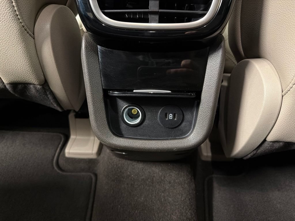 Used 2023 Lincoln Nautilus FWD image 30