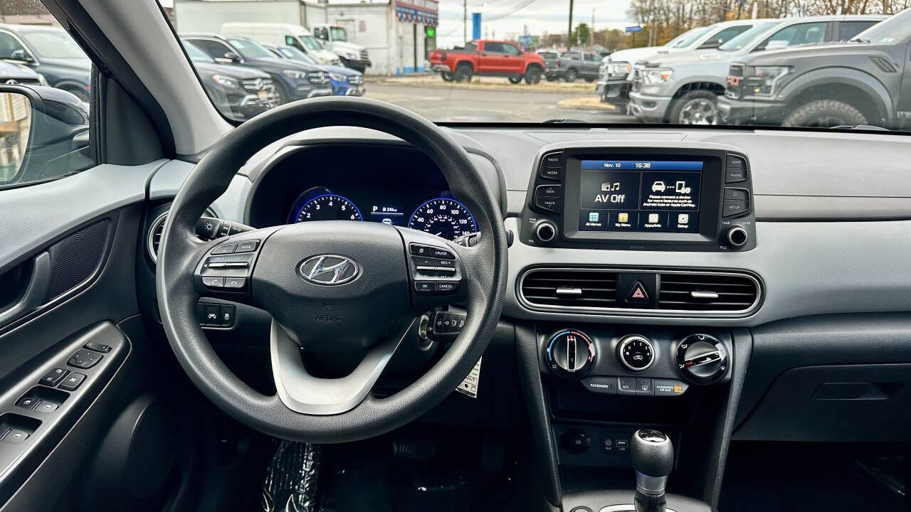 Used 2021 Hyundai Kona SE FWD image 20
