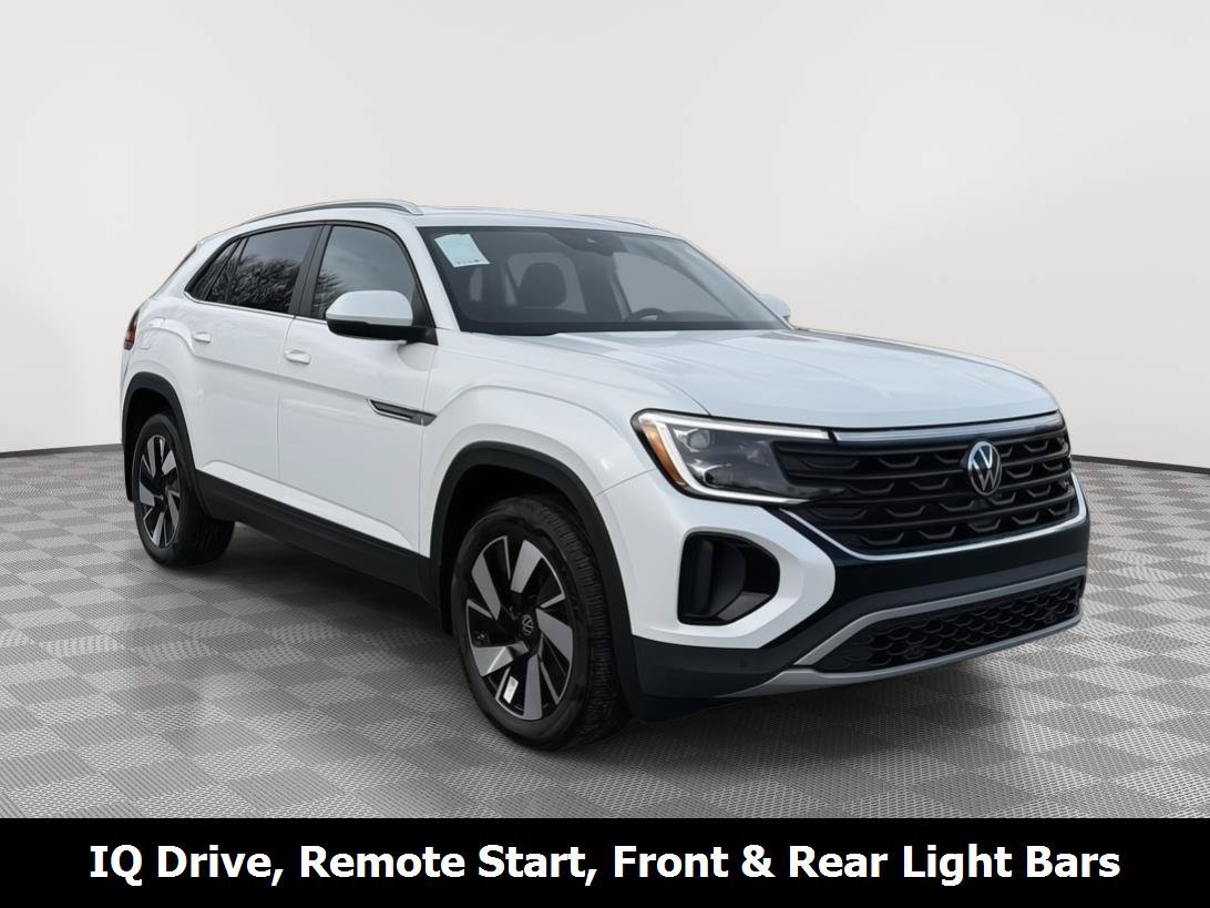 New 2026 Volkswagen Atlas Cross Sport SE AWD/4WD image 1