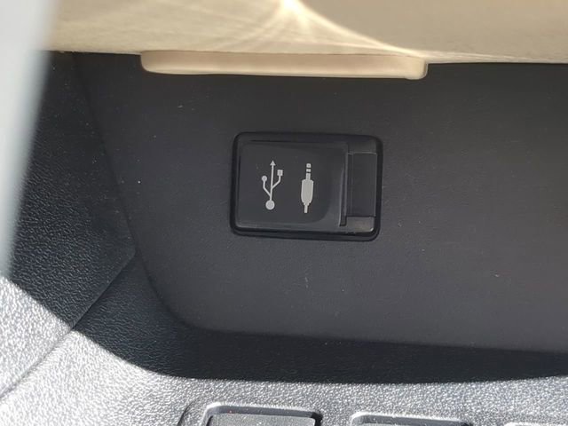 Used 2014 Toyota Highlander XLE image 22