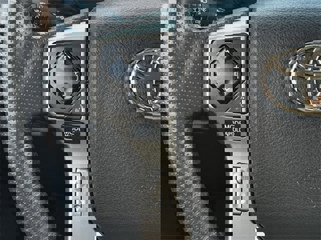 Used 2022 Toyota 4Runner SR5 image 14