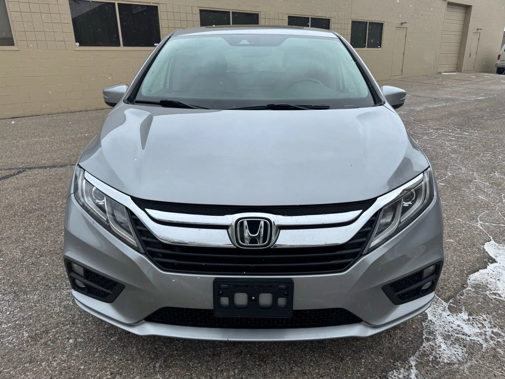 Used 2018 Honda Odyssey EX-L image 2