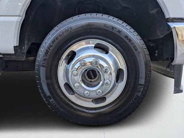 Used 2025 Ford F350 Lariat AWD/4WD image 10