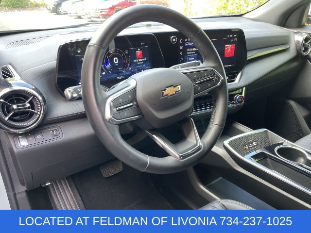 Certified 2025 Chevrolet Equinox LT w/ Convenience Package II FWD image 10