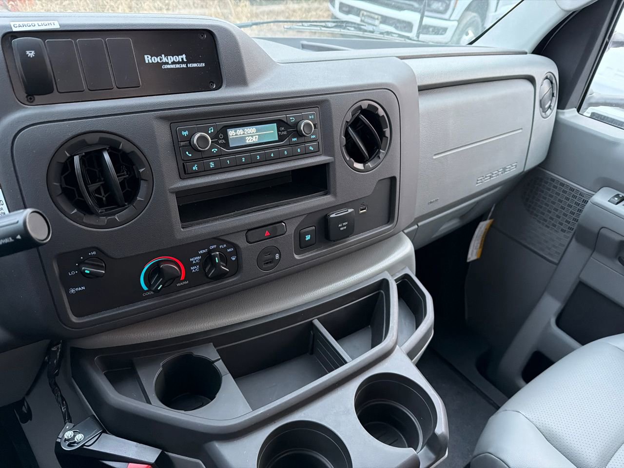 New 2026 Ford E-450 and Econoline 450 Super Duty w/ Power Equipment Group RWD image 24