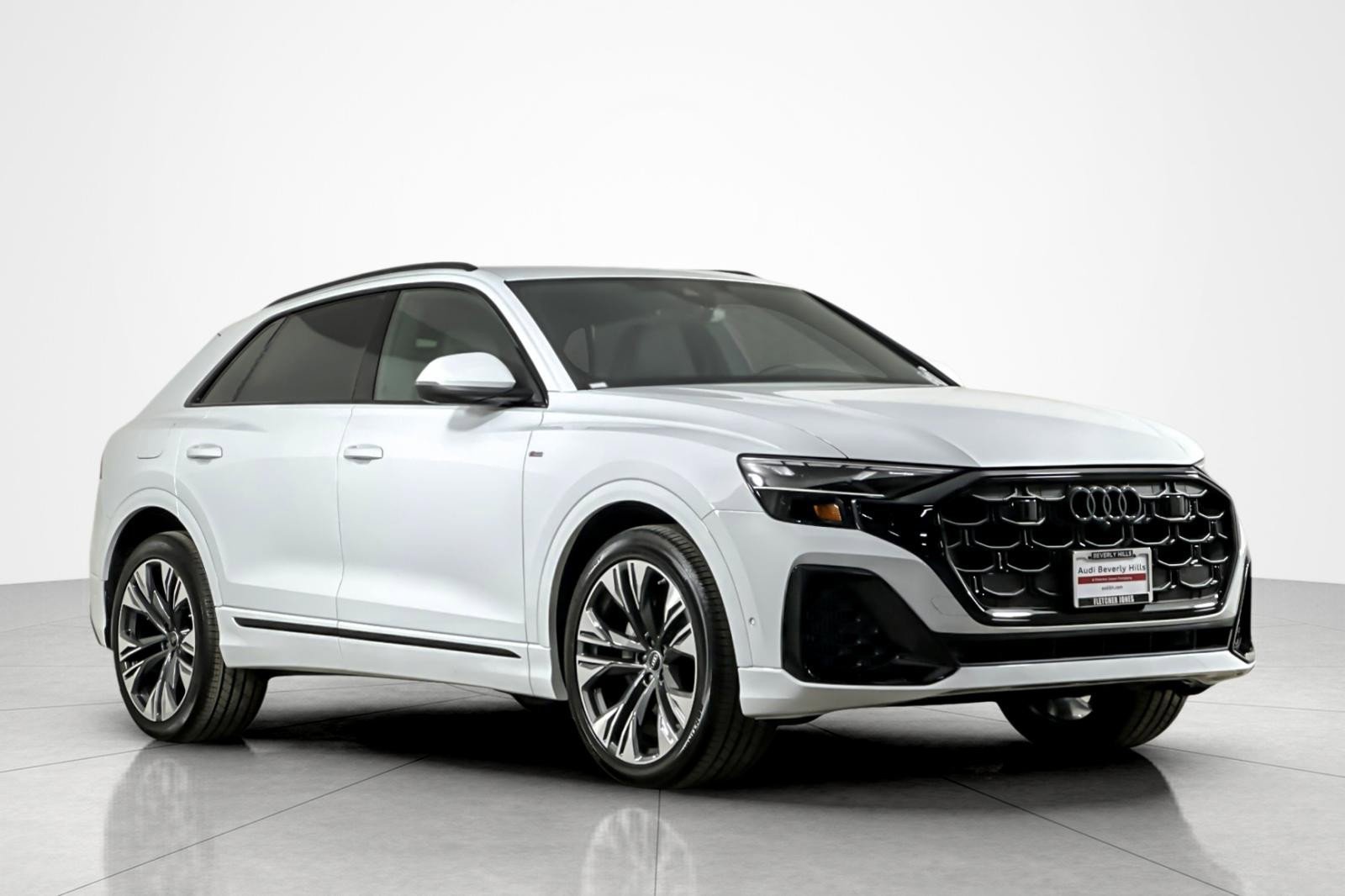 New 2026 Audi Q8 Premium Plus AWD/4WD image 2