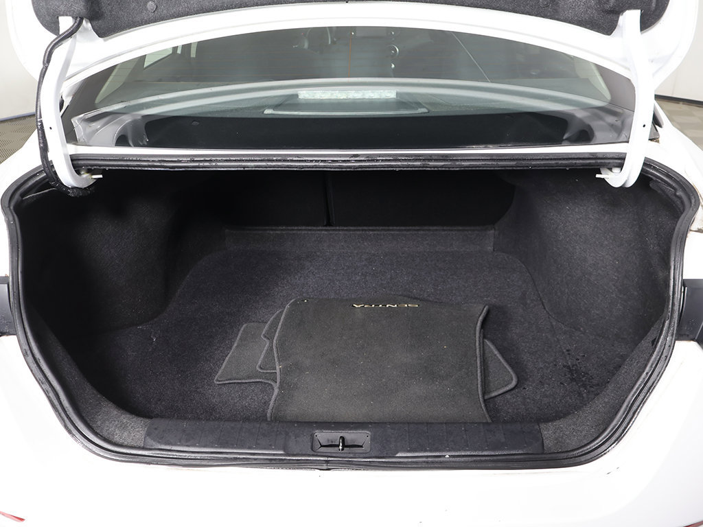 Used 2024 Nissan Sentra S FWD image 13