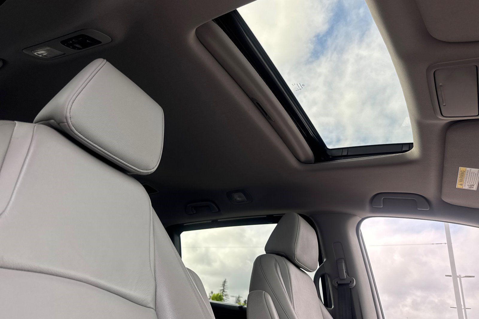 Certified 2023 Honda Odyssey EX-L image 14