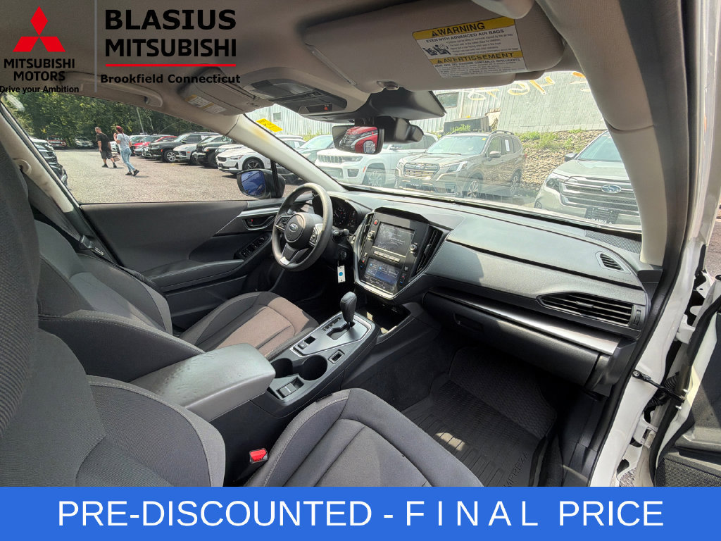 Used 2025 Subaru Impreza 2.0i AWD/4WD image 43