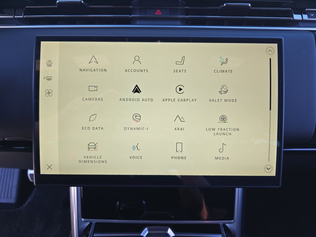 New 2026 Land Rover Range Rover SE AWD/4WD image 23