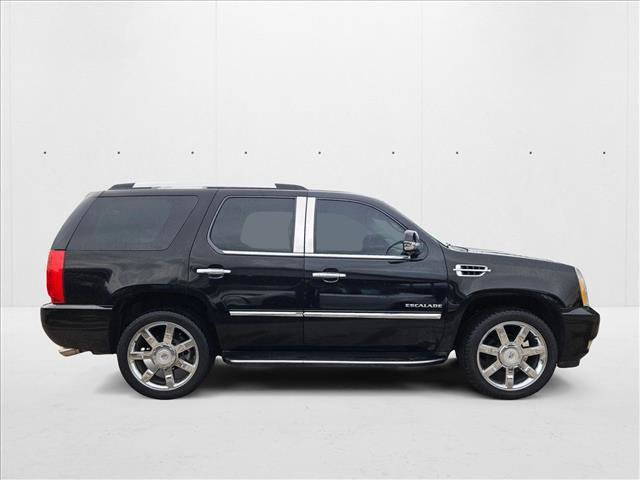 Used 2013 Cadillac Escalade 2WD image 4