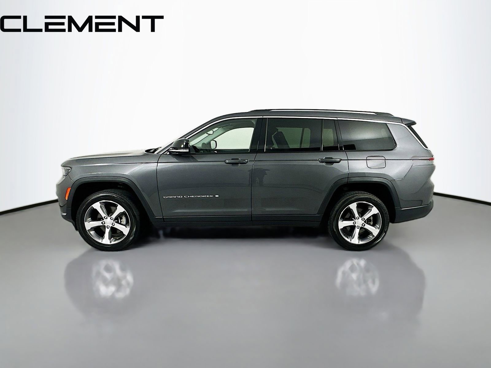 Used 2023 Jeep Grand Cherokee L Limited w/ Trailer Tow Group (B) image 6