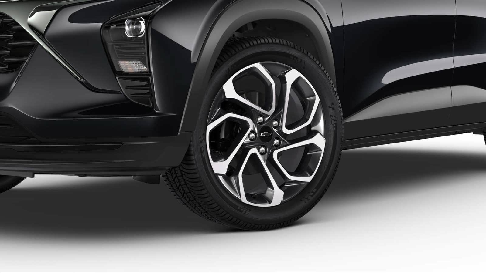 New 2026 Chevrolet Trax RS w/ Driver Confidence Package FWD image 4