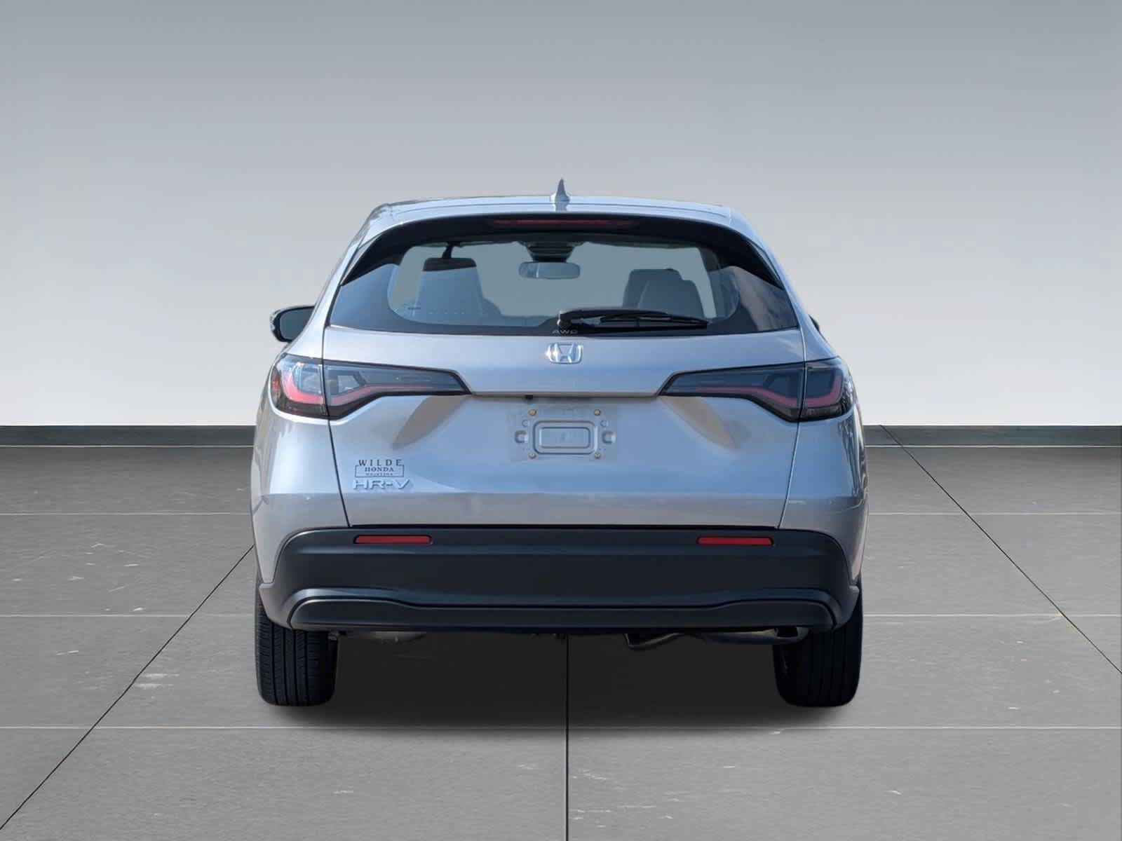 Certified 2024 Honda HR-V LX image 4