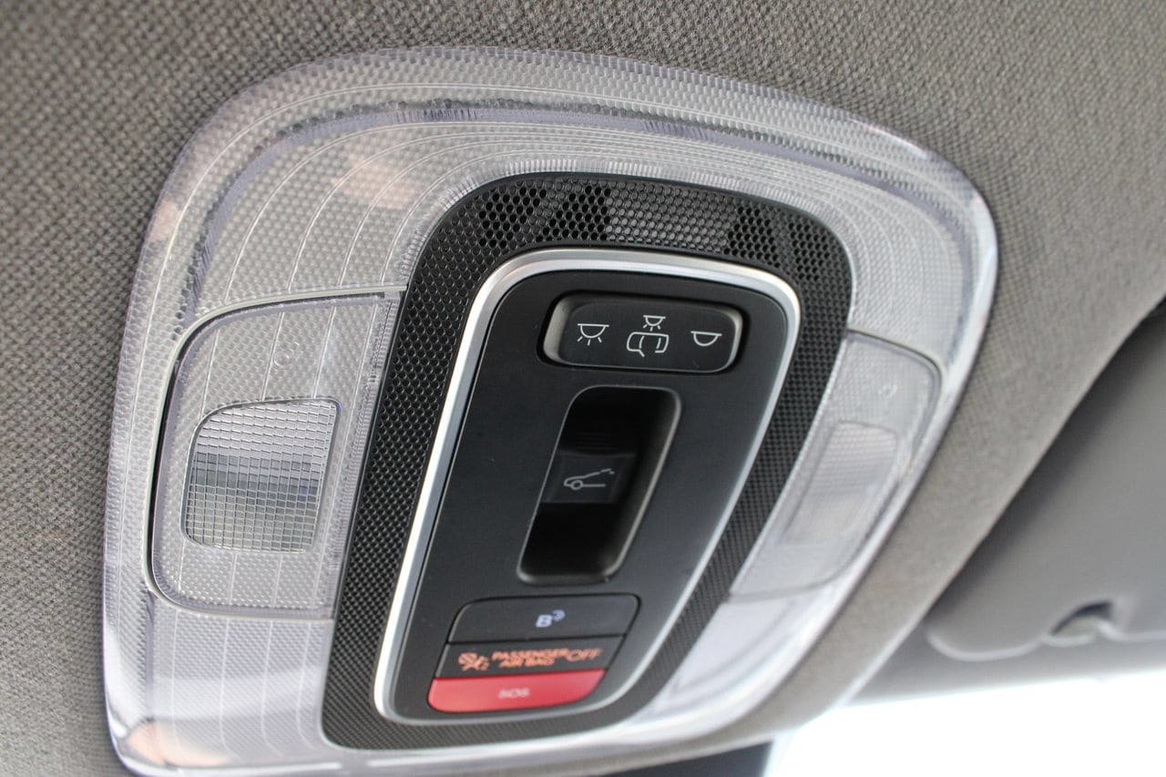 Used 2025 Hyundai Elantra SEL FWD image 18