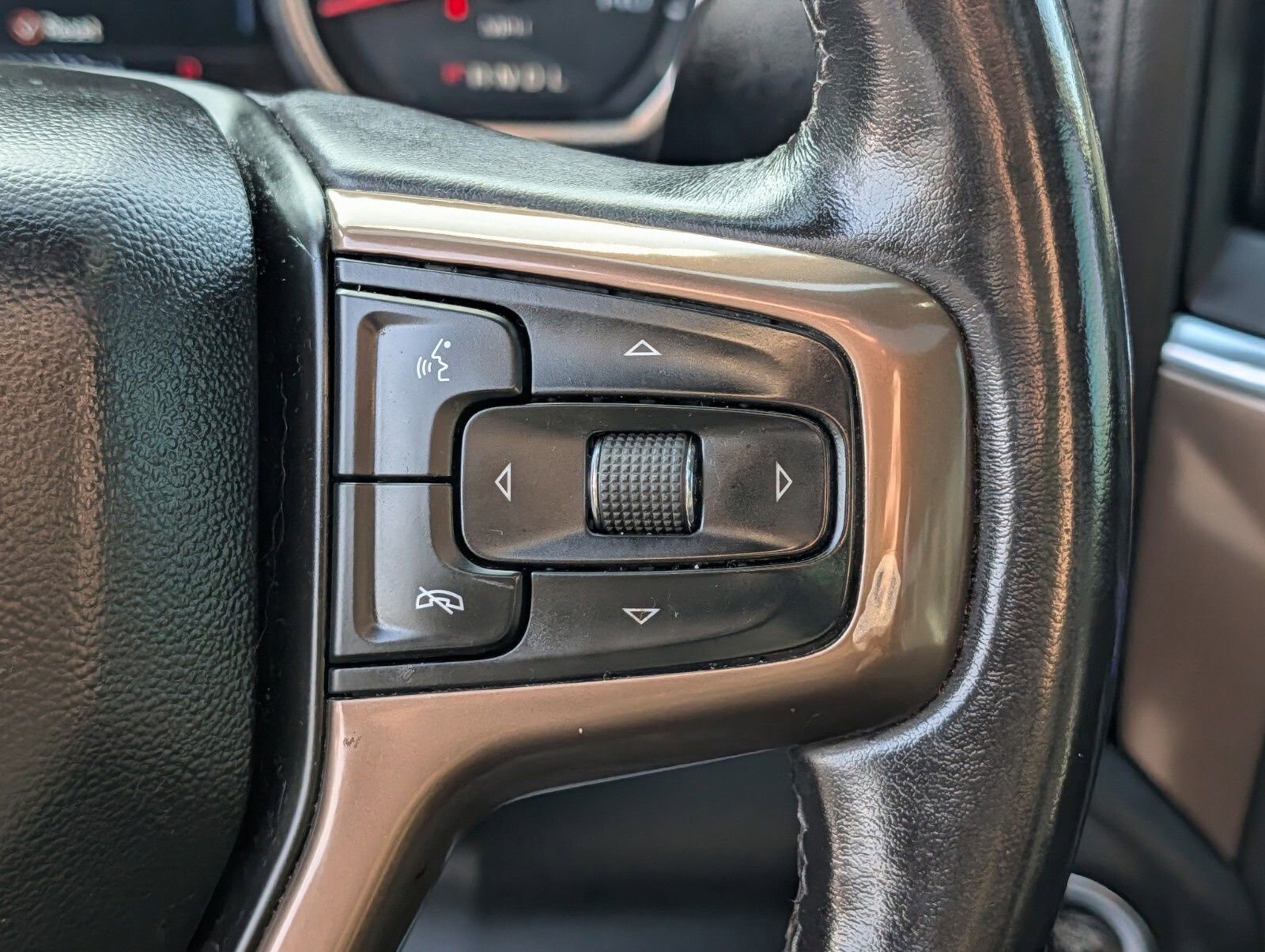 Used 2022 Chevrolet Silverado 3500 High Country image 39