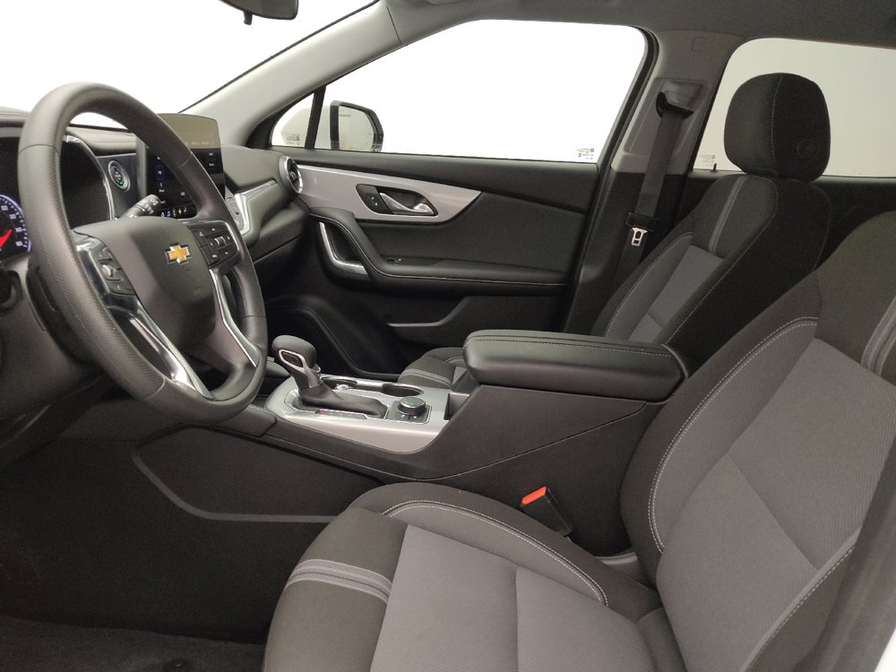 Used 2024 Chevrolet Blazer LT w/ Driver Confidence Package FWD image 17