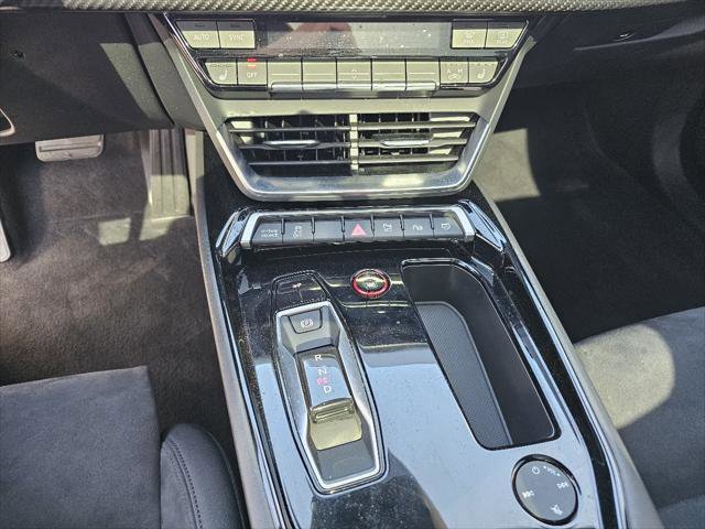 Used 2023 Audi e-tron GT Prestige w/ Prestige Package image 11