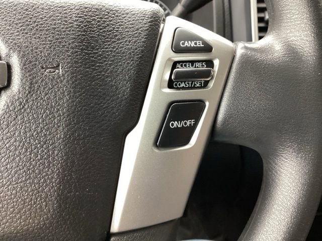 Used 2017 Nissan Titan S image 13