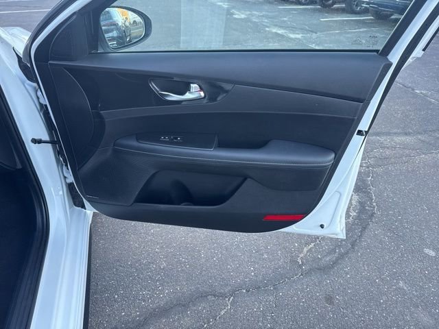 Used 2023 Kia Forte GT-Line w/ GT-Line Premium Package image 28