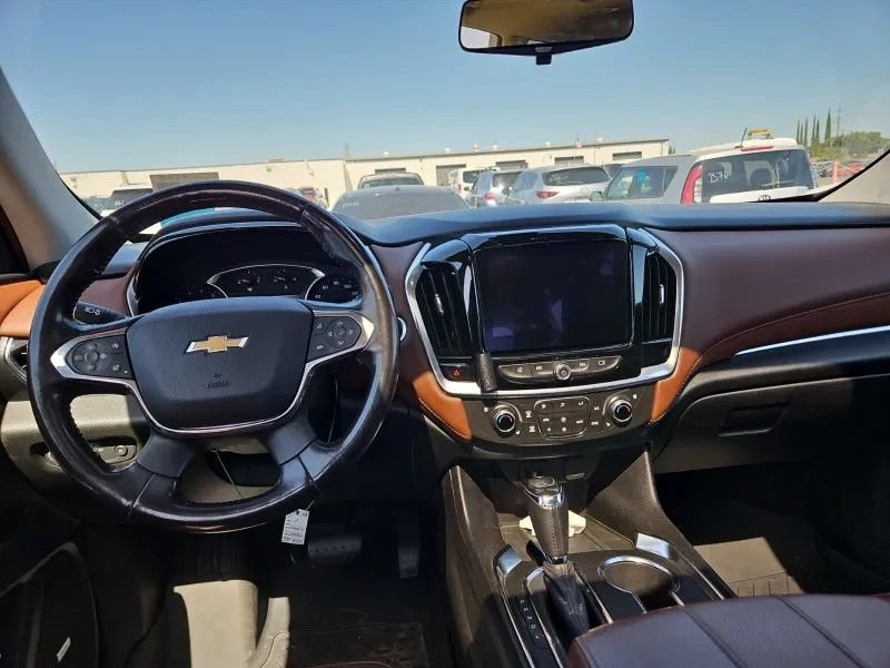 Used 2019 Chevrolet Traverse High Country AWD/4WD image 2